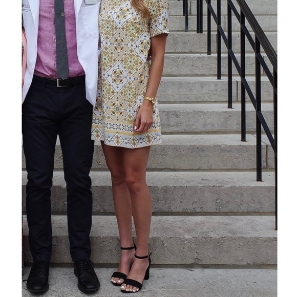 Lulus Dandy Lion Mini Dress S Shift Yellow Print Tile Vacation Party Summer Trip - Picture 16 of 16